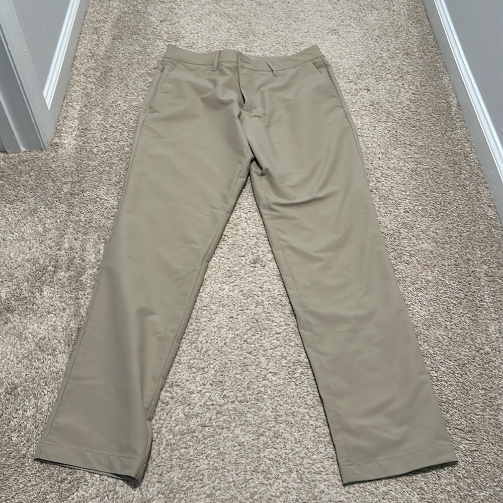 Banana Republic sport Khakis